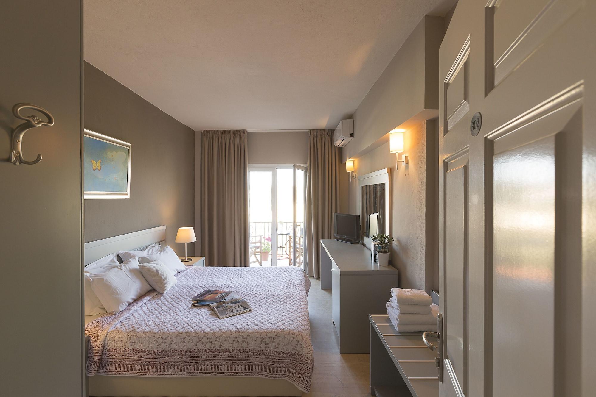 Nimfi Hotel, Skiathos 3*