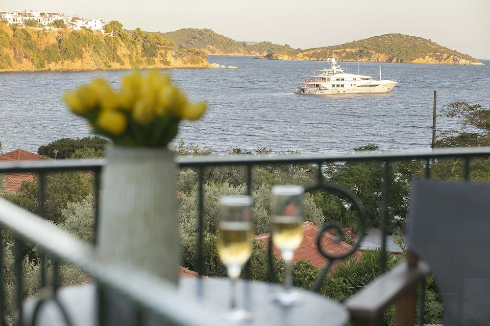 Nimfi Hotel, Skiathos
